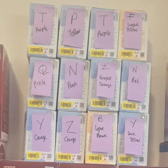 POPMART PIN FOR LOVE - T - Picture 1 of 1